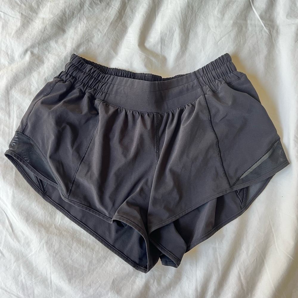 Lululemon Black Hotty Hot Shorts 2.5 Inseam